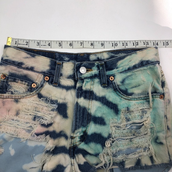 LF Furst of a Kind Tie Dye Levi’s 550 Cutoffs - Picture 3 of 7